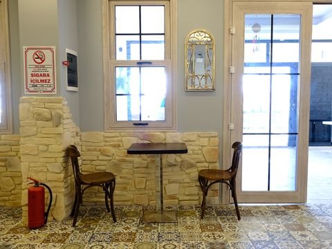 Teras & Lobby Bar